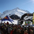 Die Teilnehmer beim Wildface 2012 warten auf die Siegerehrung in Mandarfen / Pitztal